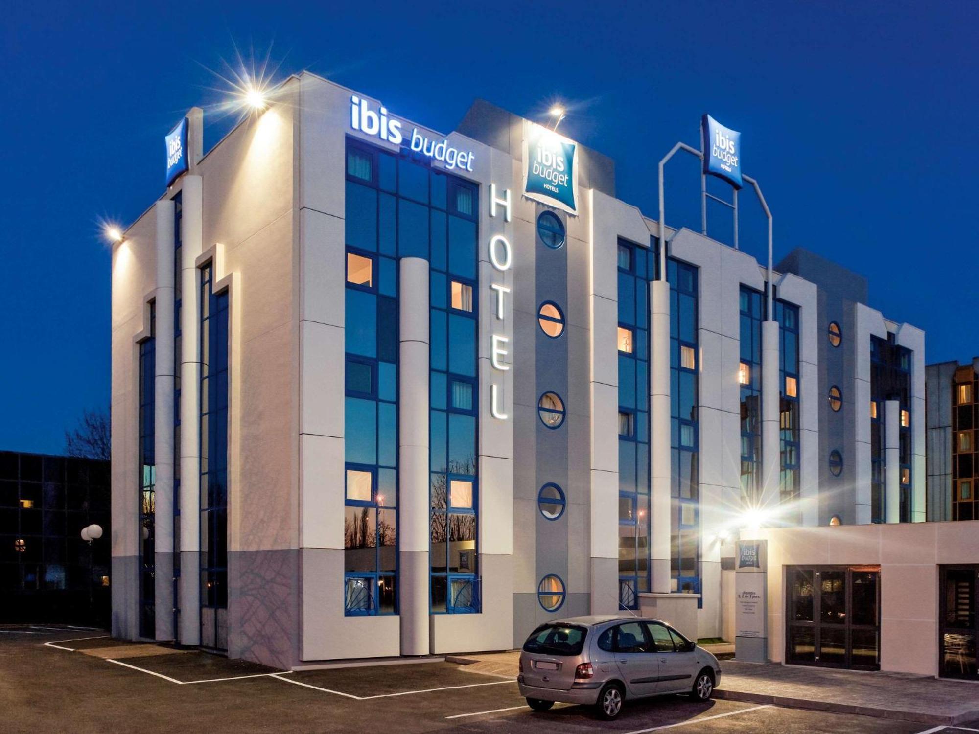 Ibis Budget Grigny Centre Экстерьер фото